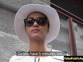 Nữ cảnh sát Foxy được sex lào rèn luyện để được thăng chức