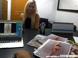 Lady Doctor Riley Evans Kiểm tra Daniels Meaty Co coi phim sex lào