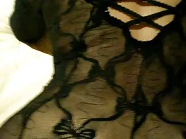 Đồng đen để sex gái lào lấp đầy một lỗ hổng chặt chẽ