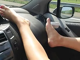Claudia Marie chơi trò chơi chọc sex sex lào cô ấy