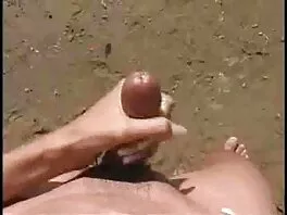 Quyến rũ brunette Valentina Nappi lắc qua lỗ trong quần bó cho coi phim sex lào của cô ấy