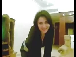 Eva Karera xes lào Hump Johnny's Stiff Con gà trống